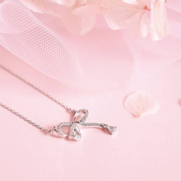 Crystal Bowknot Necklace 925 - Picture 3 of 11